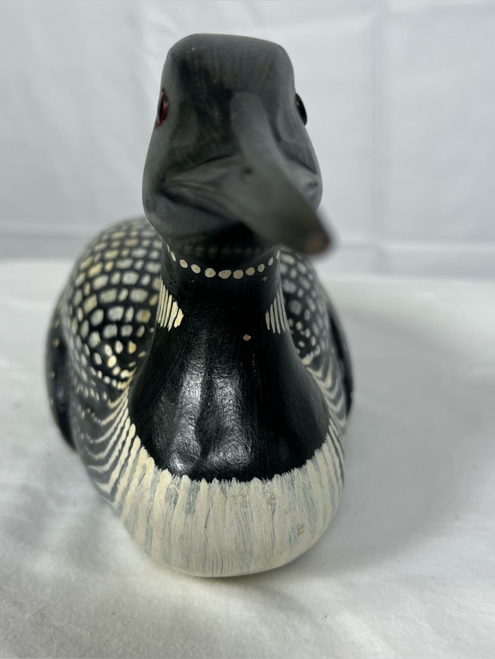 Vintage solid wood hand-painted duck. - Picture 6 of 10